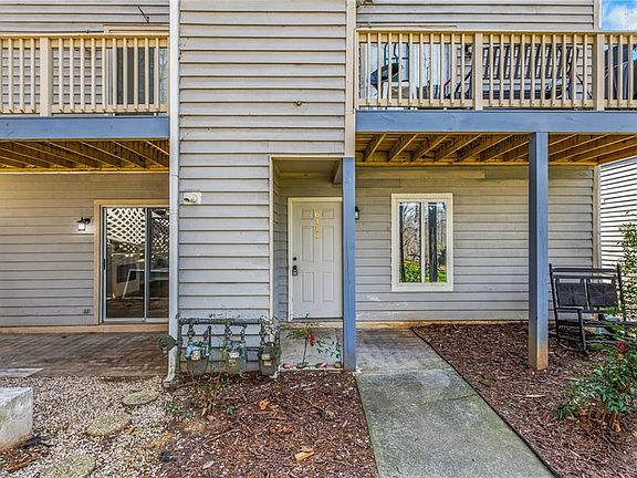 5th image of 6127 Old Plank Rd