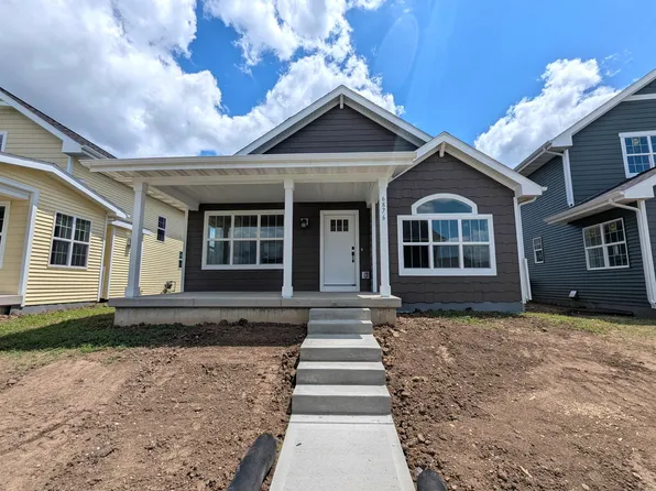 6876 Pine Siskin Pl, Middleton, WI 53562