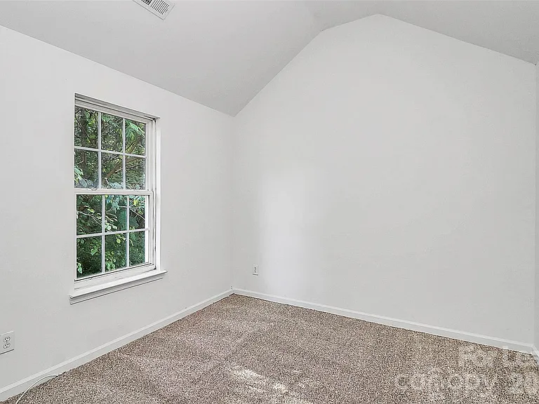 1215 McAllister Dr — Photo 26