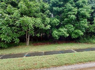 1808 Brandywine Dr, Matthews, NC 28105