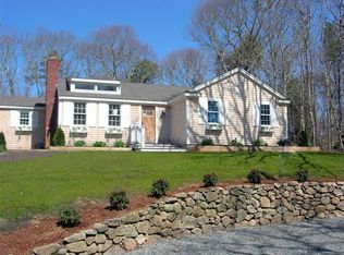 20 David St, Osterville, MA 02655
