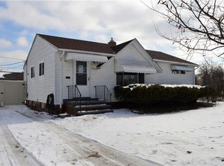 4763 Heather Ln, Brooklyn, OH