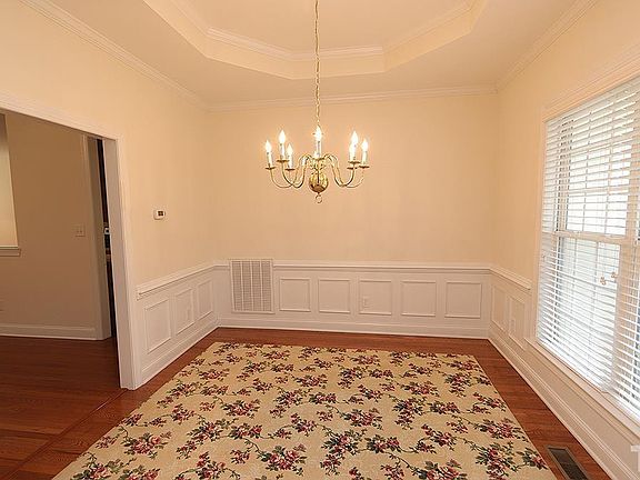 4th image of 45 Madinah Ct