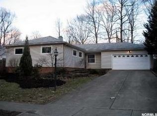 6357 Nelwood Rd, Parma Heights, OH 44130
