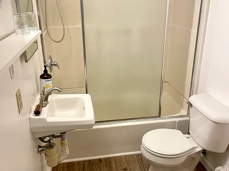 7 Spring St #1 — Photo 10