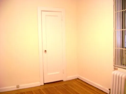 Rented by City Connections Realty | media 32