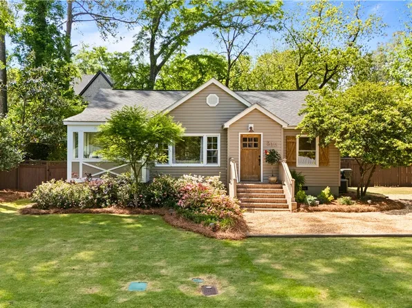 215 W Drake Ave, Auburn, AL 36830