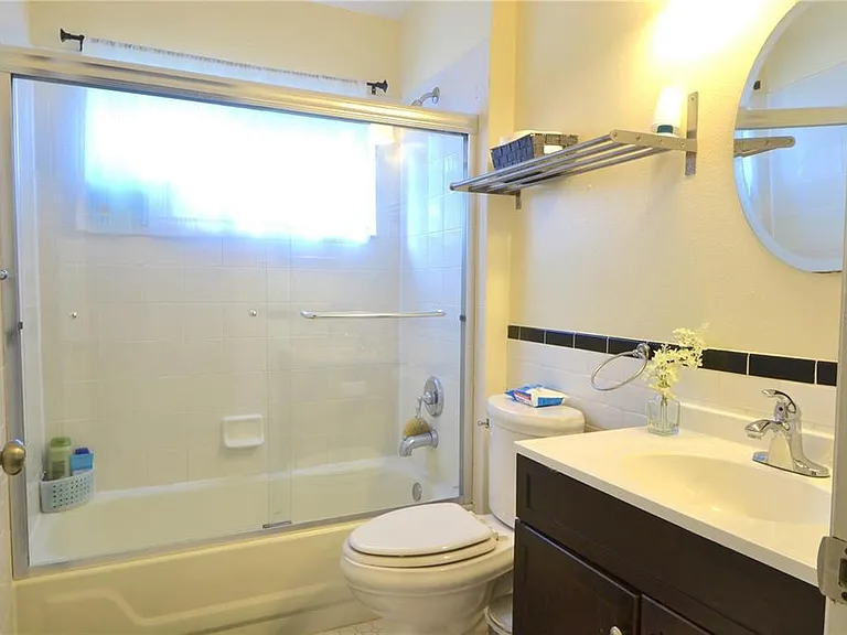 4924 Hook Hollow Cir — Photo 11