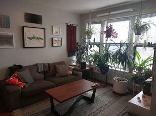 2556 N Hamlin Ave #1, Chicago, IL 60647