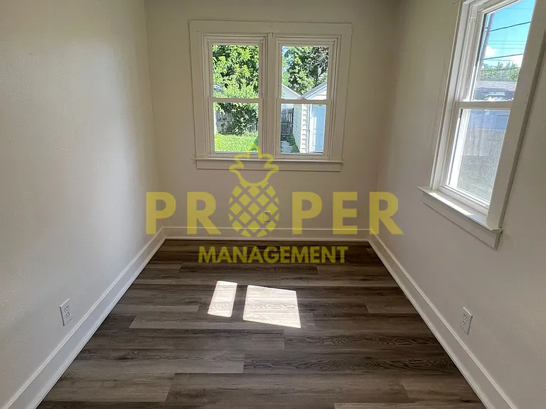 1769 Gummer Ave — Photo 7