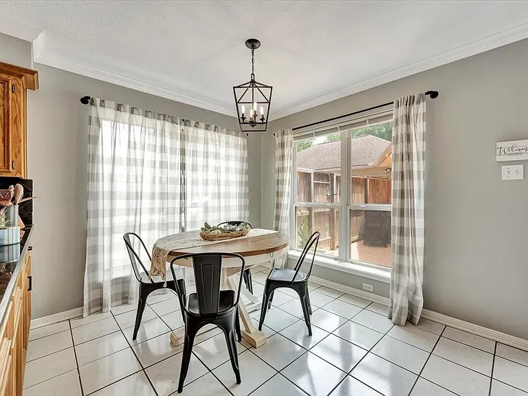 15402 Willow Shores Dr — Photo 29