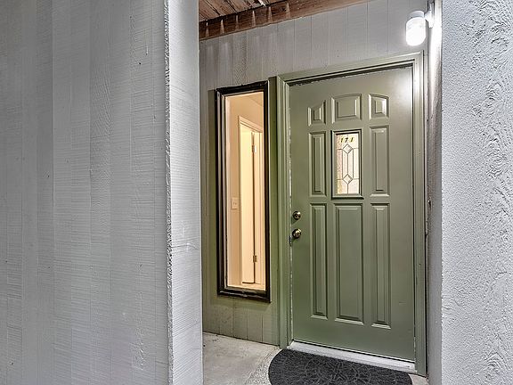 2nd image of 13838 NE 60th Way #171