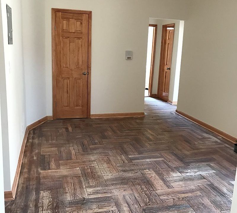 2nd image of 761 44th St #4