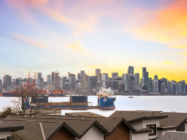 545 E 2nd St #444, North Vancouver, BC V7L 1C8