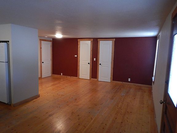 2nd image of 698 NE 6th St
