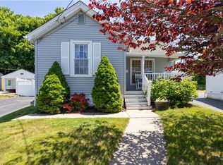 65 Dana St, Woonsocket, RI 02895