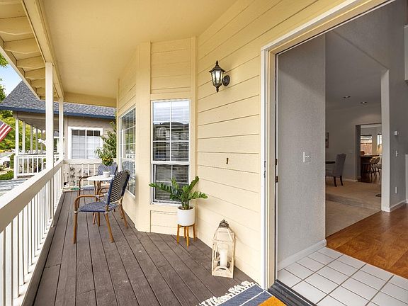 5th image of 3504 Banyan Street