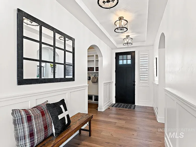 11843 W Castile Dr — Photo 12