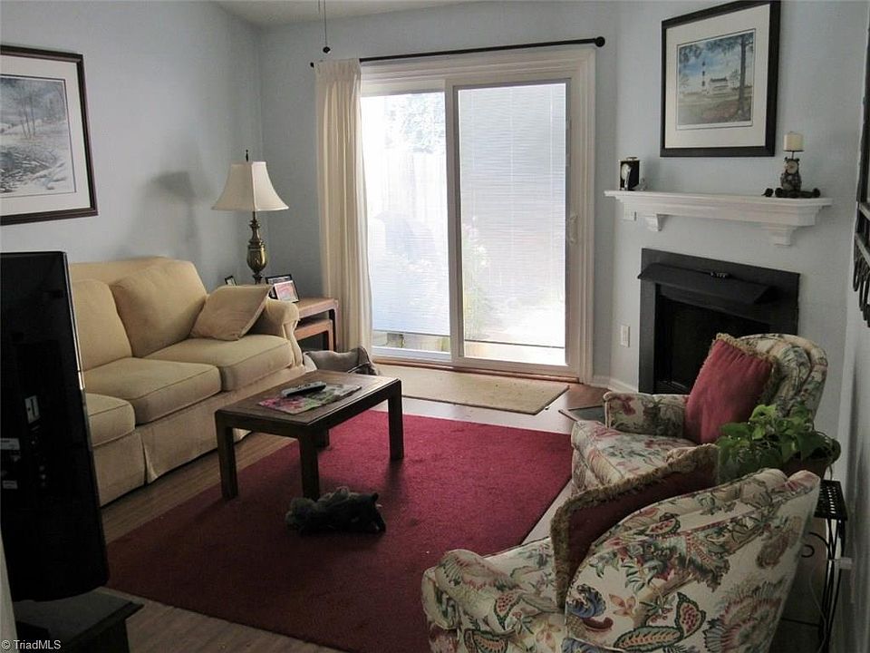 2nd image of 814-121 Guilford College Rd
