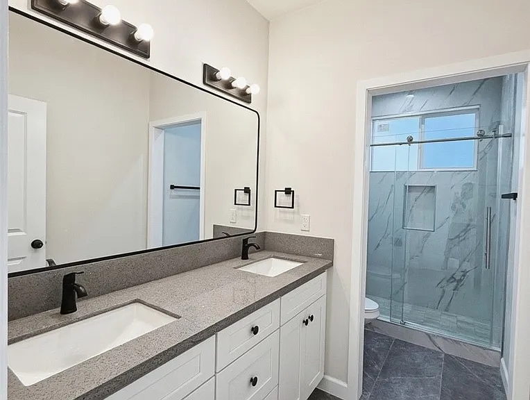 408 Almond Ave #1 — Photo 8