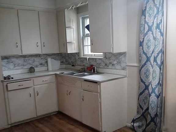 2nd image of 4102 Lawndale Ave