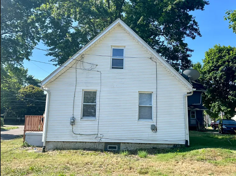425 Cole Ave — Photo 7