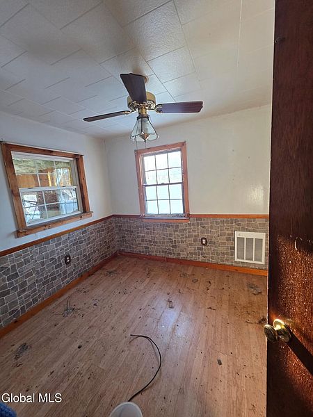 4th image of 67 State Street