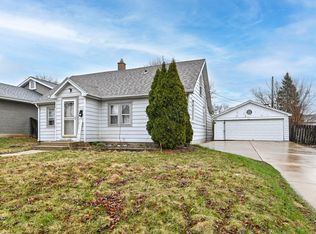 3750 S 89th St, Milwaukee, WI 53228