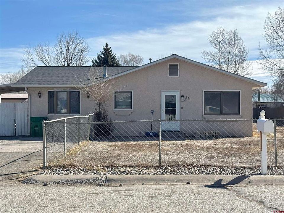 1st image of 211 Spruce Drive