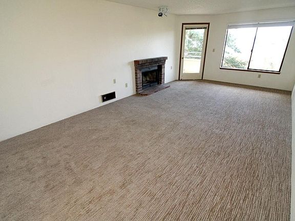 2nd image of 22027 6th Ave S #303