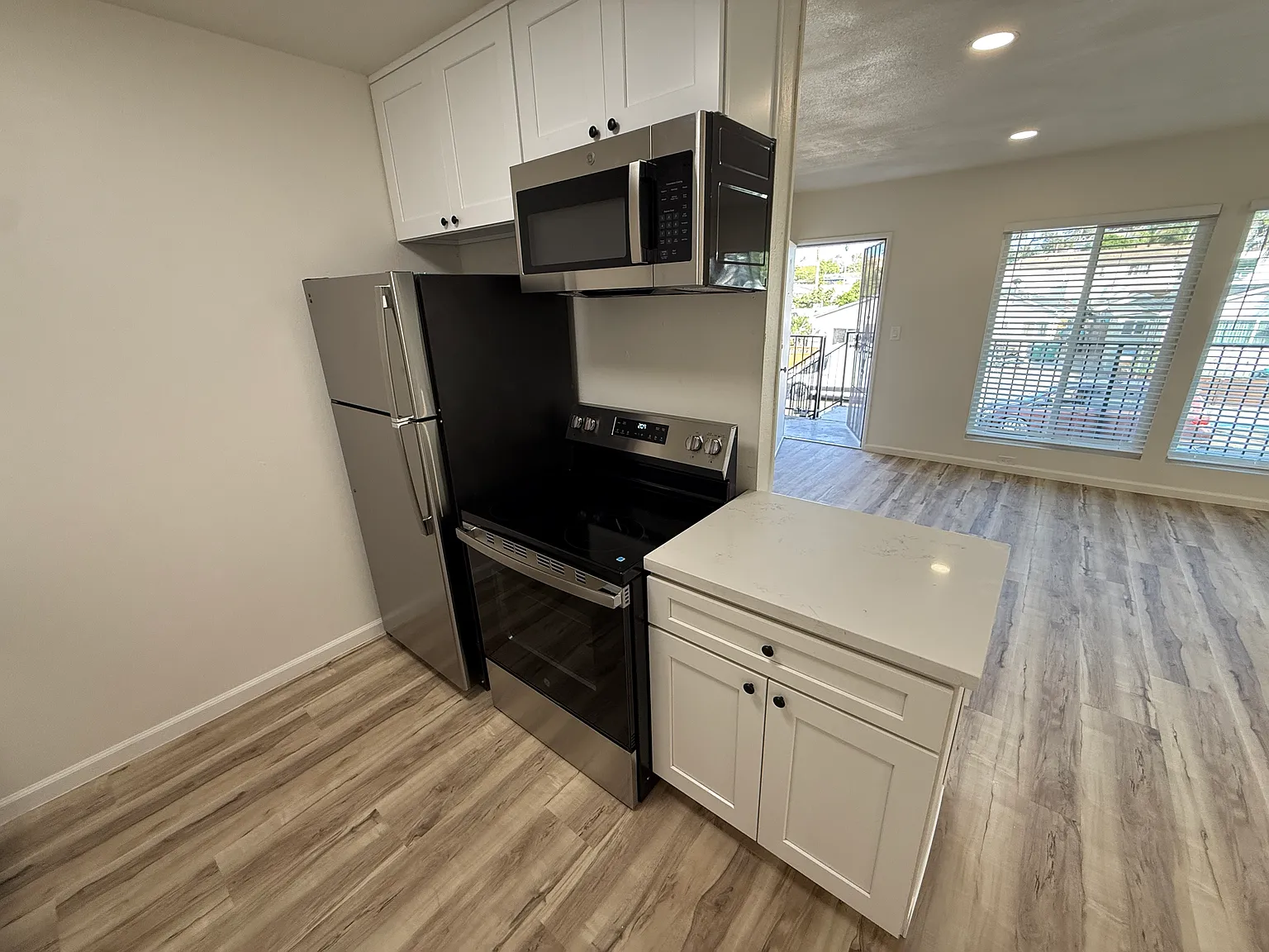 1 bed, $2,650 — Photo 4