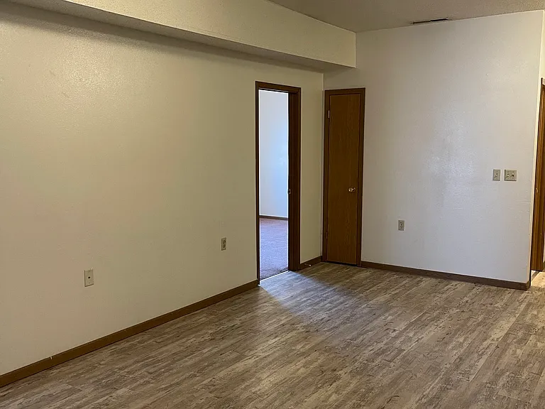 327 E College St #1711 — Photo 5