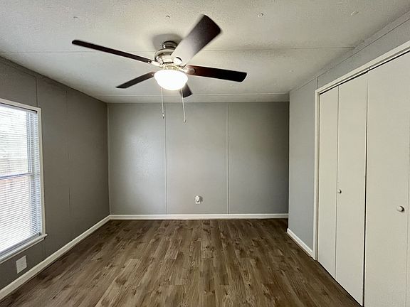 5th image of 3001 8th St Trailer 88