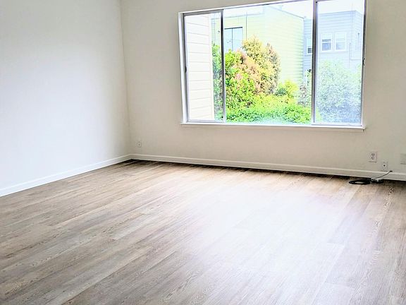 2nd image of 454 23rd Ave APT 2