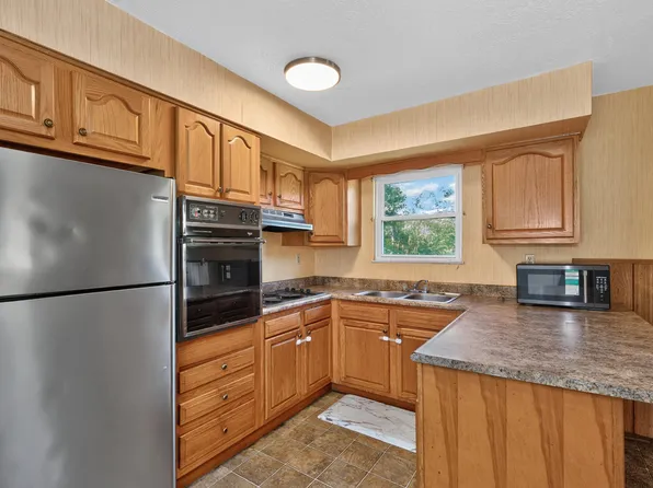 3713 Paint Creek Rd, Stanton, KY 40380