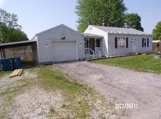 219 Hubert St, Sweetser, IN 46987