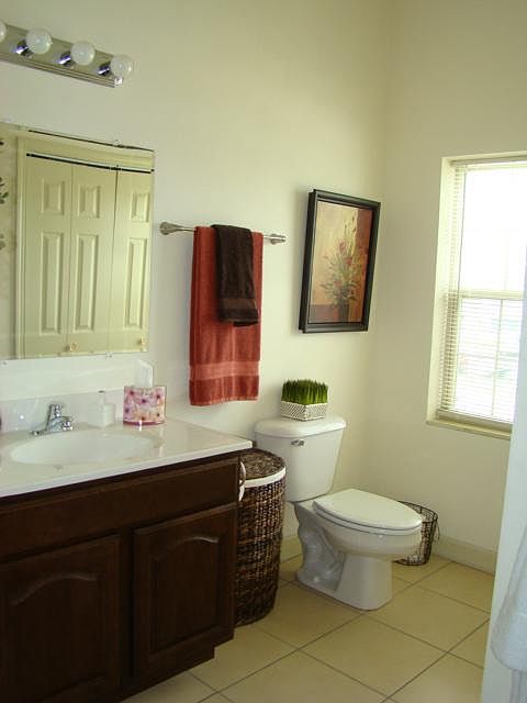 2nd image of 757 E Milwaukee St #101