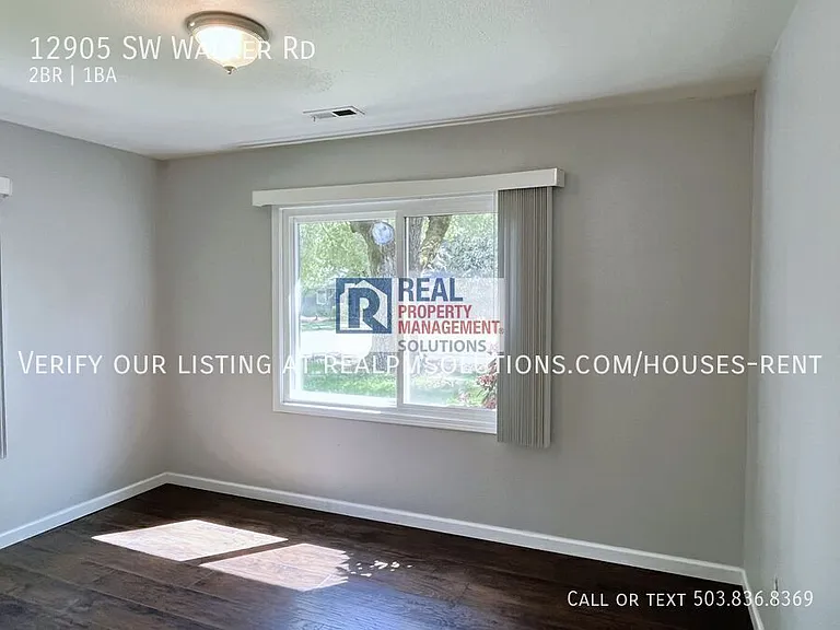 12905 SW Walker Rd — Photo 20