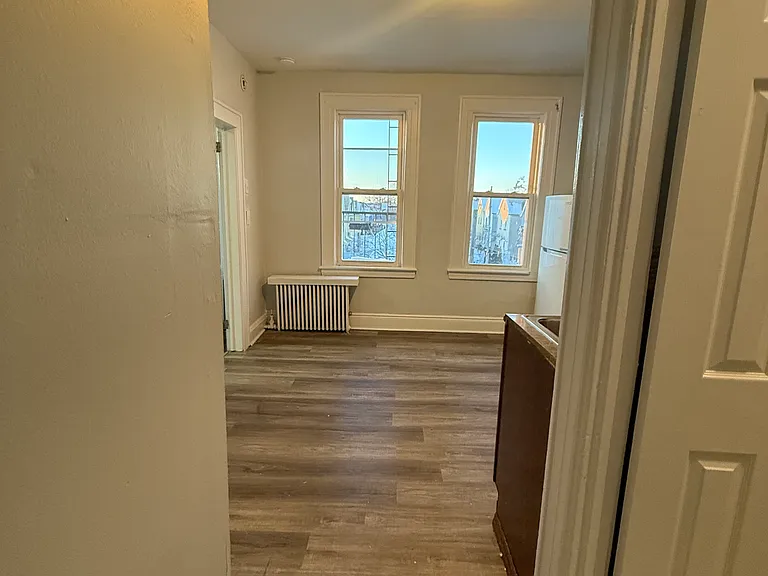 202 Ackerman Ave #B2 — Photo 9