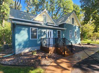 2208 Elk Creek Rd, Eau Claire, WI 54703