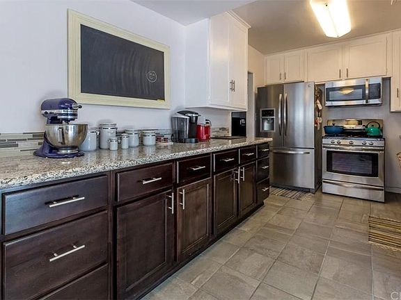 5th image of 12015 Cantara St