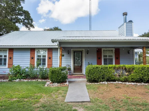 15264 Fm 530, Hallettsville, TX 77964