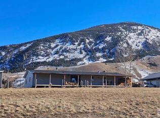 19 N Primrose Dr, Salmon, ID 83467