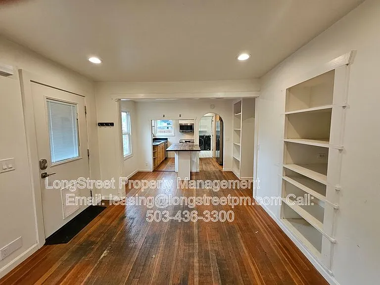7209 N Amherst St — Photo 10