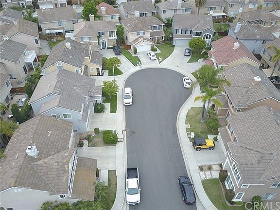 2nd image of 6 Boulder Cir
