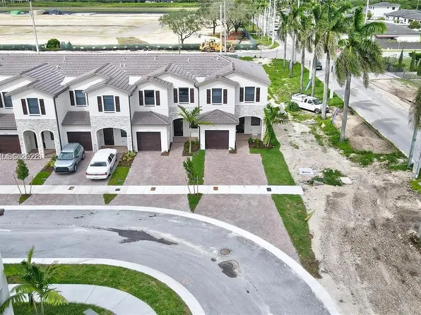 23220 SW 131st Ct, Miami, FL 33170