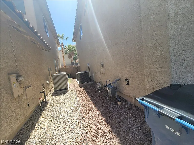 7349 Dolphine Crest Ave — Photo 9