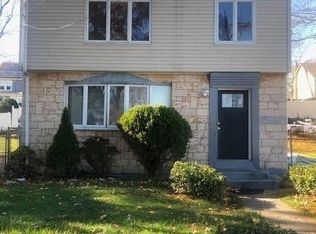 169 President St, Hempstead, NY 11550