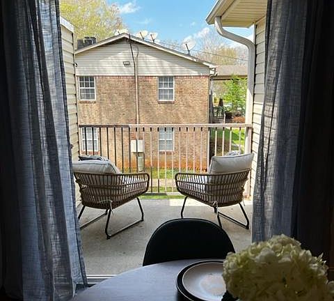 2nd image of 625 Penny Ln