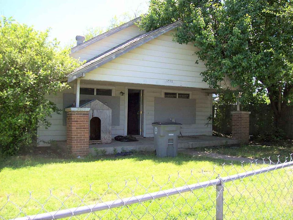 1st image of 1408 NW Lake Ave